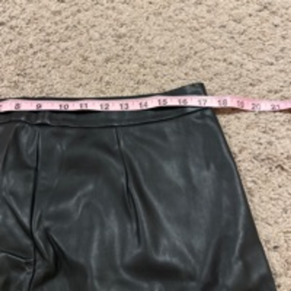 Women's BB Dakota Steve Madden Faux Leather Skirt Size 14 Black - Picture 6 of 8